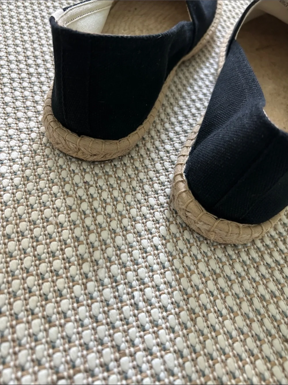 Soludos Black Canvas Espadrille Flats with Natural Jute Trim